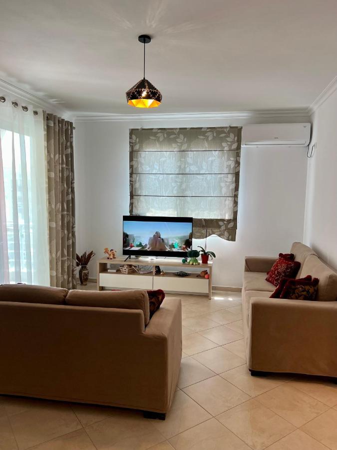 Sunshine Apartment Sarandë Exteriör bild