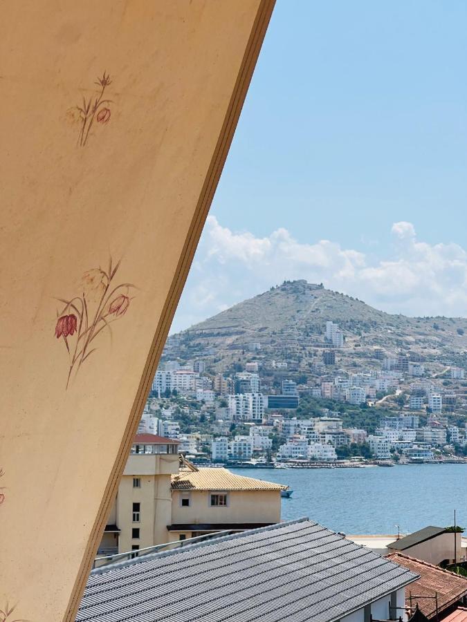 Sunshine Apartment Sarandë Exteriör bild